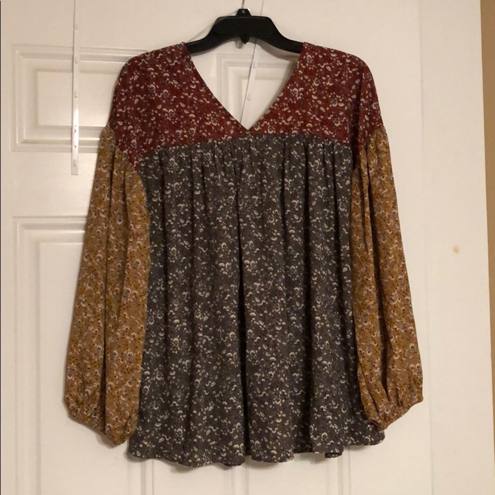 Long-sleeve Floral Blouse